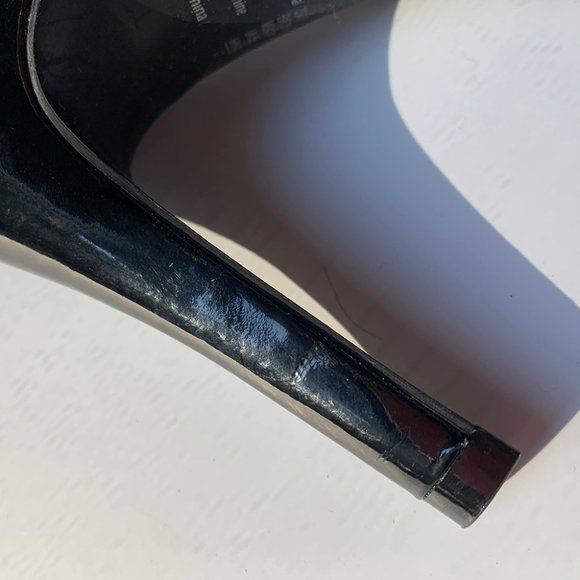 BCBGirls black, Patent Leather Heels 7.5 - Picture 8 of 8